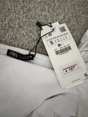 ZARA Puff Sleeve Top Crop thumbnail 3