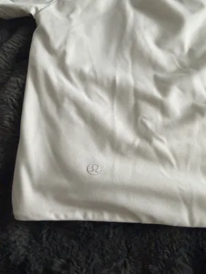 Lululemon Tee Short Sleeve Grey thumbnail 4