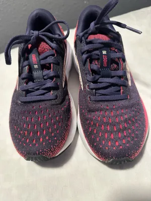 Brooks Women’s Navy & Pink Running Sneakers size 6 thumbnail 2