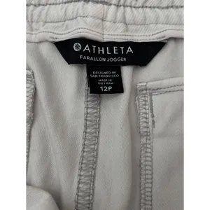 NWT Athleta Farallon Jogger Birch Grey Womens 12P Neutral Active Travel Pants thumbnail 8