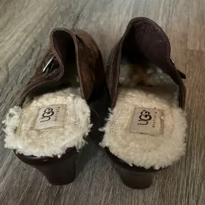 UGG Australian Slip on Shearling Heels Size 8 thumbnail 9