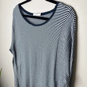 Rag & Bone Striped Kit Dress Size‎ Large Long Sleeved Knit Yarn Dyed Navy White thumbnail 4