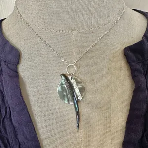 Abalone pendant necklace thumbnail 2