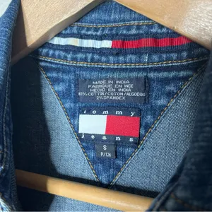 90s Vintage Tommy Hilfiger Short Sleeve Button Front Denim Mini Dress thumbnail 8