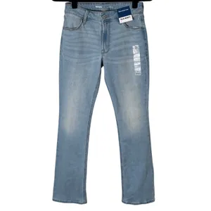 NWT Old Navy Mid Rise Wow Boot-Cut Light Wash Jeans Size 4‎ thumbnail 3