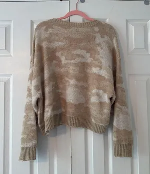 American Eagle Sweater thumbnail 2