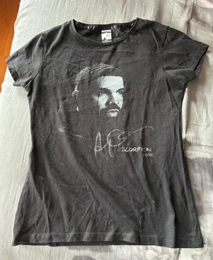 Drake Scorpion Shirt thumbnail 1