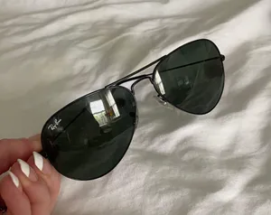 Ray-Ban “Aviator Total Black” Sunglasses thumbnail 4