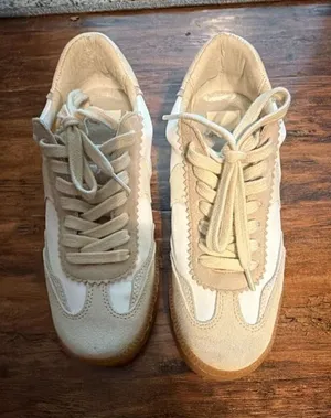 Dolce Vita Notice Sneaker Size 6 Ivory Multi Nylon thumbnail 1