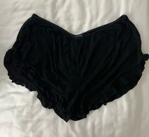 Brandy Melville Lounge Shorts Black thumbnail 1