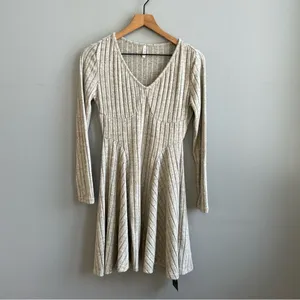HALARA Ribbed Knit V Neck Long Sleeve Flare Mini Casual Dress NWT Size Small thumbnail 6