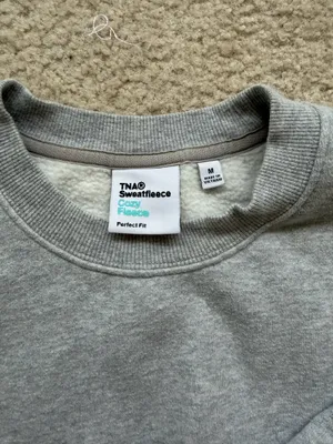 TNA Aritzia Cozy Fleece Cropped Perfect Sweatshirt thumbnail 2