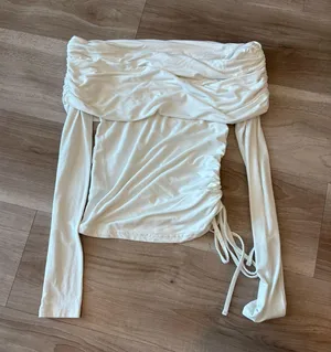 Edikted Long Sleeve Top thumbnail 1