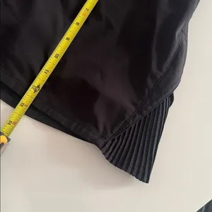 Lululemon Run: Pace Setter Skirt EUC thumbnail 8