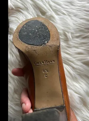 Cole Haan leather pumps size 6.5 thumbnail 5