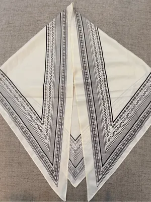Women's Elegant Sun Protection Triangle Off-White Scarf thumbnail 2