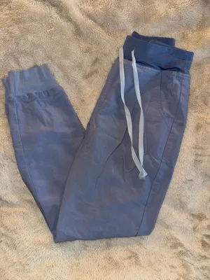 FIGS Scrubs Set thumbnail 2