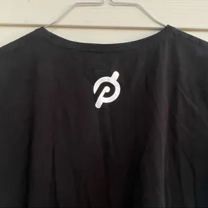 ‎Peloton Black Logo Century Shirt Womens Size Medium thumbnail 2