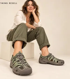 Chaco Fern Women 7 Green Brown Vibram Hiking Hybrid Water Shoes J104356 thumbnail 1