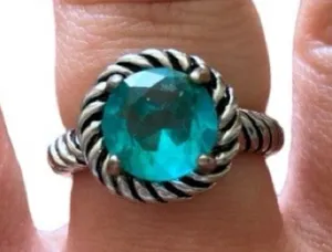 Fashion Cocktail Ring Silver Tone Blue Stone 8 EUC thumbnail 1