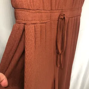 Flowy capris jumpsuit thumbnail 2