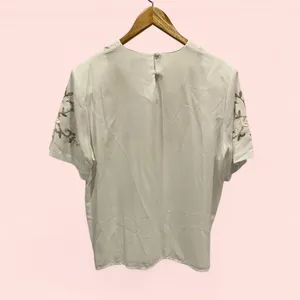 Croft & Barrow Cute vintage 80’s-90’s white semi-sheet floral embroidered short sleeve blouse thumbnail 3