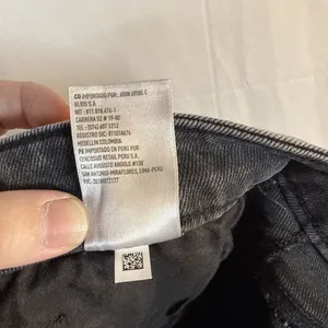 Women’s American Eagle Mom Jean Black Jeans Straight Leg Size 8 Preowned thumbnail 14