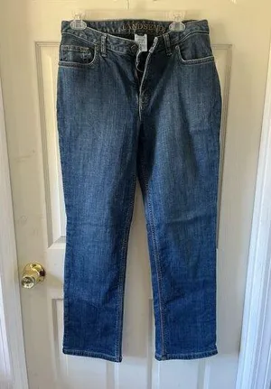 LL Bean Woman’s Mid-Rise Flannel Lined Medium Wash Jeans size 8 thumbnail 1