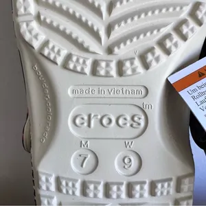 Crocs NEW Unisex Classic Animal Remix Clog Size 7 or 9 #B1820 thumbnail 5