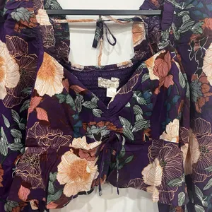 NWT Band Of The Free Floral Purple Floriane Crop Top Blouse Size Medium Boho thumbnail 2