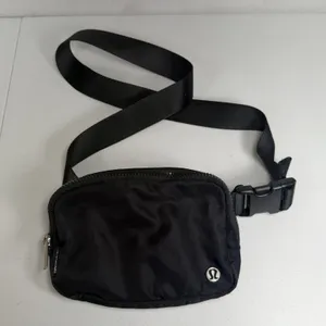 Lululemon Athletica Everywhere Belt Bag 1L Logo Print Black Bum Fanny Pack Sling thumbnail 2