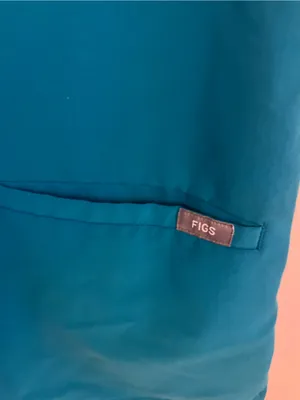 Blue FIGS Casma Scrub Top featuring a classic V-neck size XS thumbnail 4
