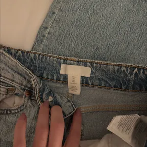 H&M Jeans thumbnail 2