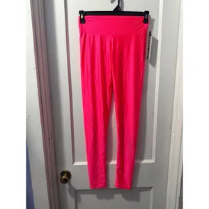 New Mix T015 Neon Coral Scrunch Butt Leggings L/XL NWT High Waist Athleisure thumbnail 2