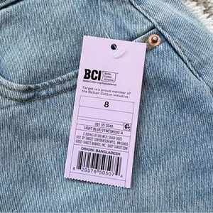 NWT Wild Fable Light Wash Distressed Denim Mini Skirt Size 8 Jean Micro Skirt thumbnail 7