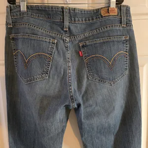 Levi’s Superlow 518 Flare Jeans Women’s Size 11M Y2K Low Rise Blue Denim 32x31 thumbnail 4