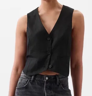Gap Women’s Black Cropped Linen Vest  thumbnail 1