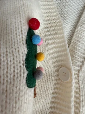 Luna Ivy Christmas Tree Pom Pom Cardigan Sweater Ivory Women’s M thumbnail 4