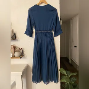 NWT ASOS Design Blue Floral Embroidered Lace Pleated Mini Dress Size 0 thumbnail 5