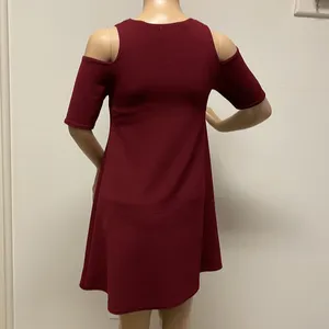 NWOT Boohoo peek a boo shoulder mini dress thumbnail 4
