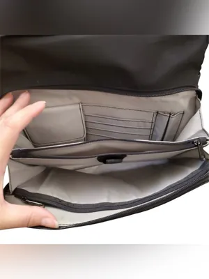 Ameribag Black Nylon Crossbody Travel Bag thumbnail 4