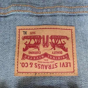 Levis Trucker Jacket XL Blue Denim Button Front Classic Pockets Workwear Western thumbnail 8