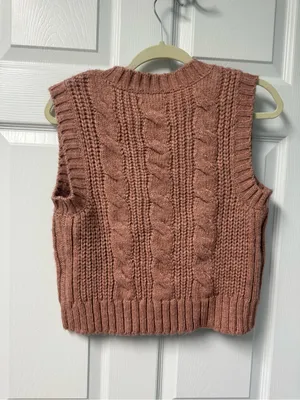 American Eagle Outfitters Dusty Rose Cable Knit V-Neck Sweater Vest thumbnail 3