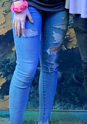 American Eagle Skinny Jeans thumbnail 4