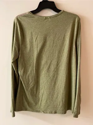 Bass Outdoor Olive Long Sleeve Crew Top with Pink Contrast Stitching thumbnail 2