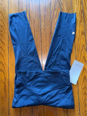 Lululemon Base Pace High Rise 23” True Navy Size 6 NWT thumbnail 1