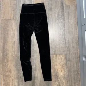 Beyond Yoga Crushed Velvet‎ High Waisted Leggings Black Athleisure Pants Small thumbnail 2