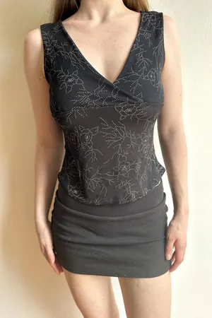 Black Floral Stretchy Vest Top Vintage MAC thumbnail 1