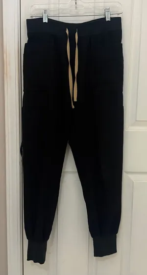 FIGS Cargo Style Jogger Scrub Pants In Black thumbnail 1