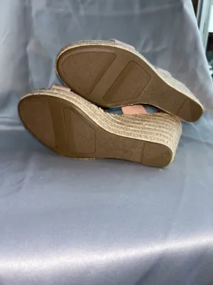 Lauren Conrad Wedges thumbnail 4